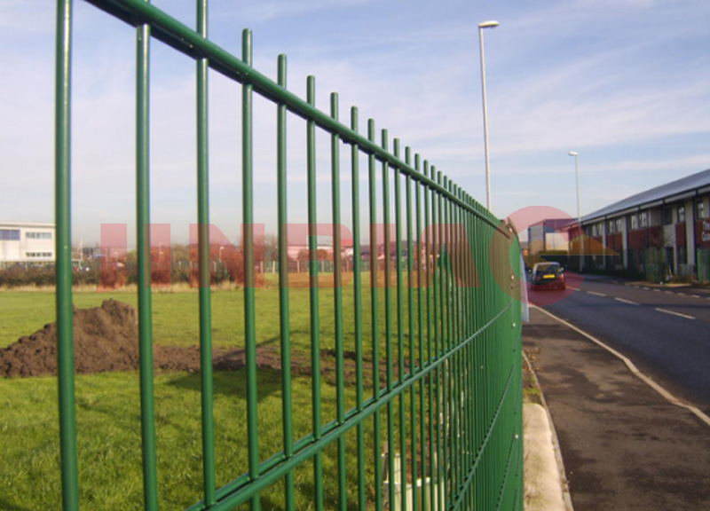 Wire Mesh Fence/Fencing Mesh