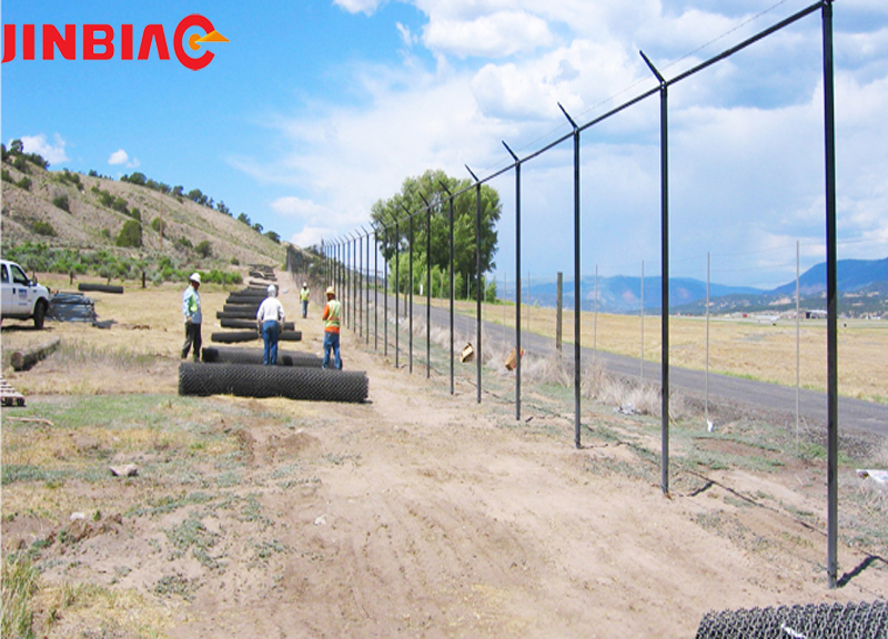 High security manufacturer supply corrosion resistant airport fence factory