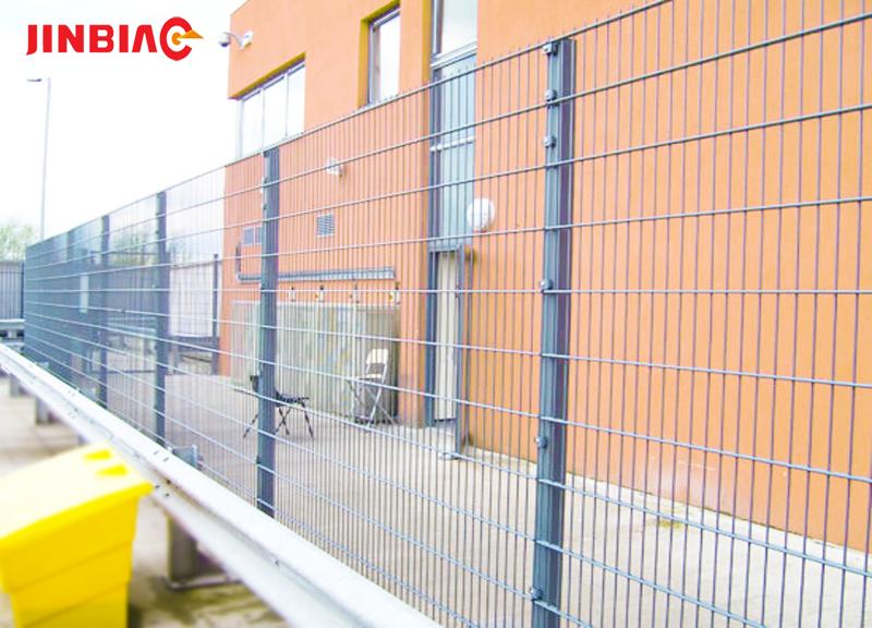 Hebei 30 year factory low price double wire metal mesh, 868 and 656 galvanized welded wire fence jinbiao